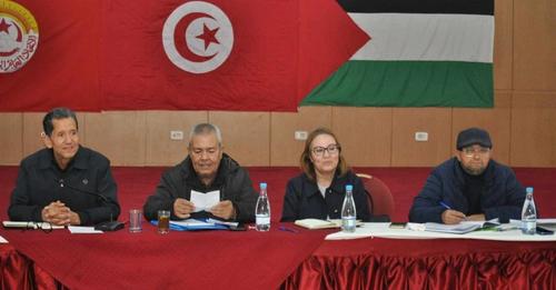 بالإضافة حجز رواتب 3 آلاف معلم..   الهيئة الإدارية تتدارس "منع النشاط النقابي".. ورفض الوزارة للتفاوض